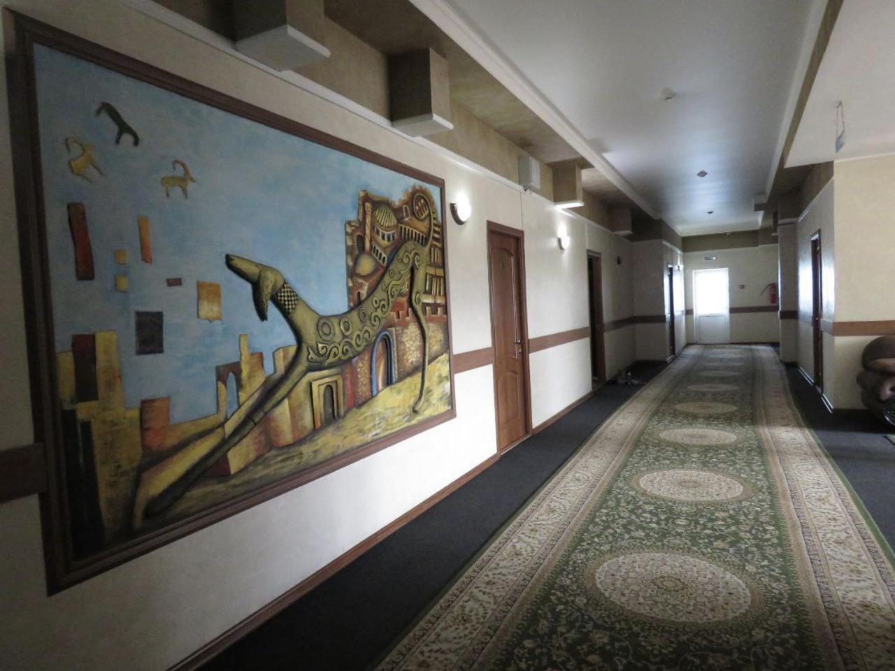 טרז Pride Hotel מראה חיצוני תמונה