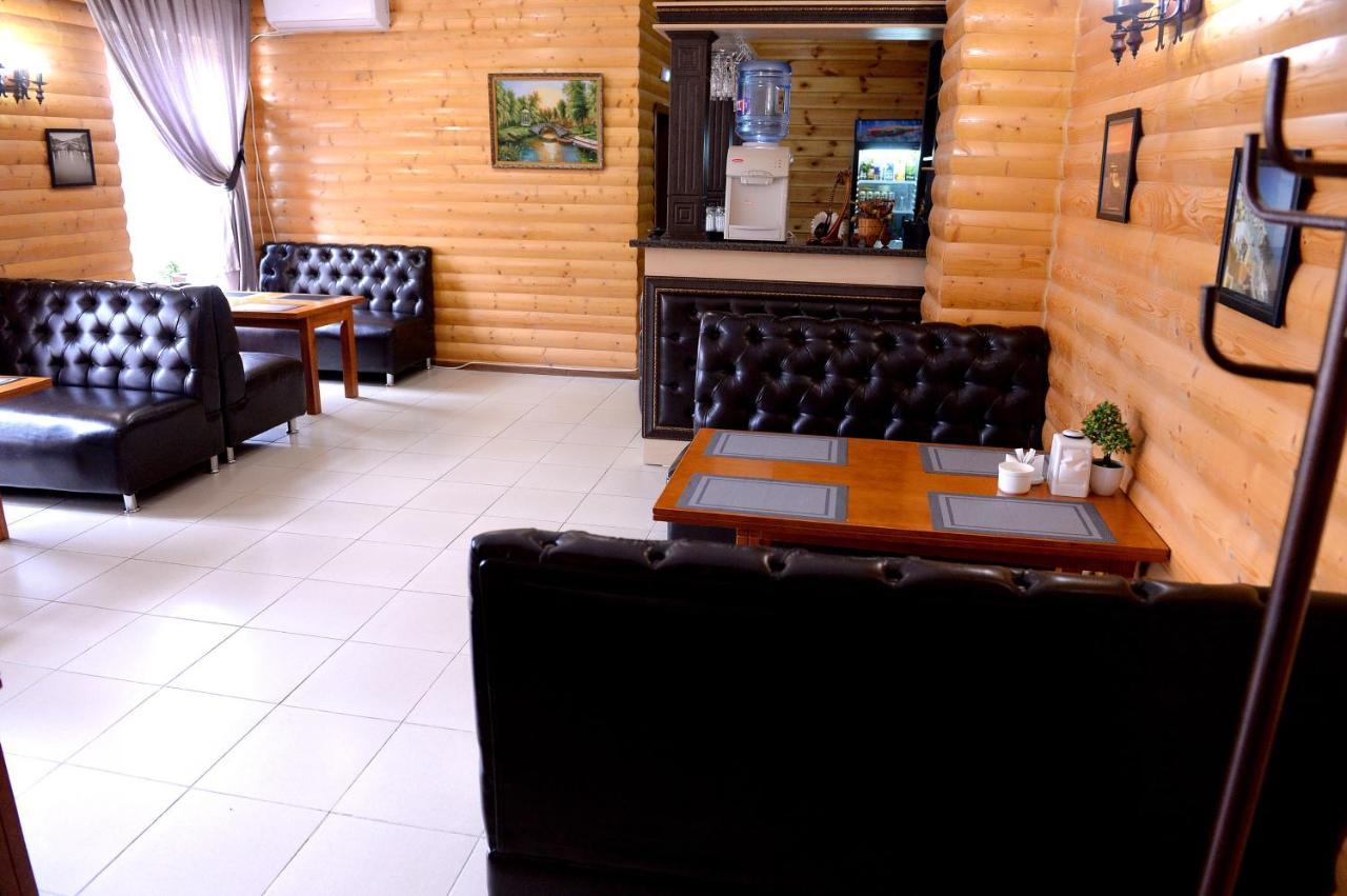טרז Pride Hotel מראה חיצוני תמונה