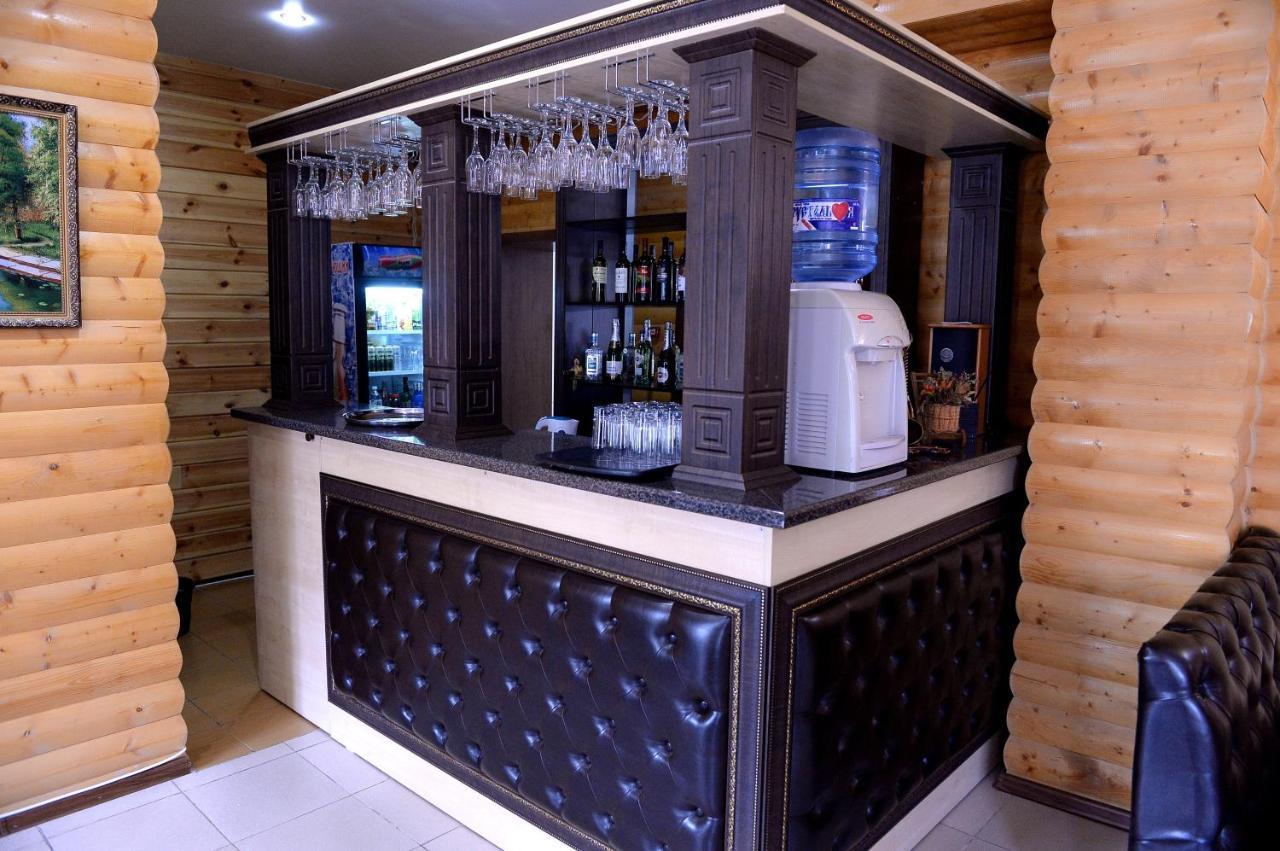 טרז Pride Hotel מראה חיצוני תמונה